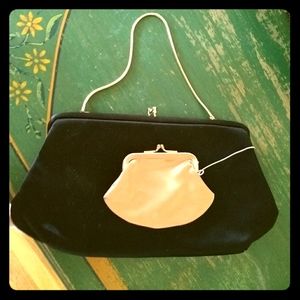 Vintage satin lined handbag & attached changepurse